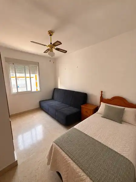 Dormitori de Pis en venda en Estepona amb Aire condicionat, Calefacció i Terrassa
