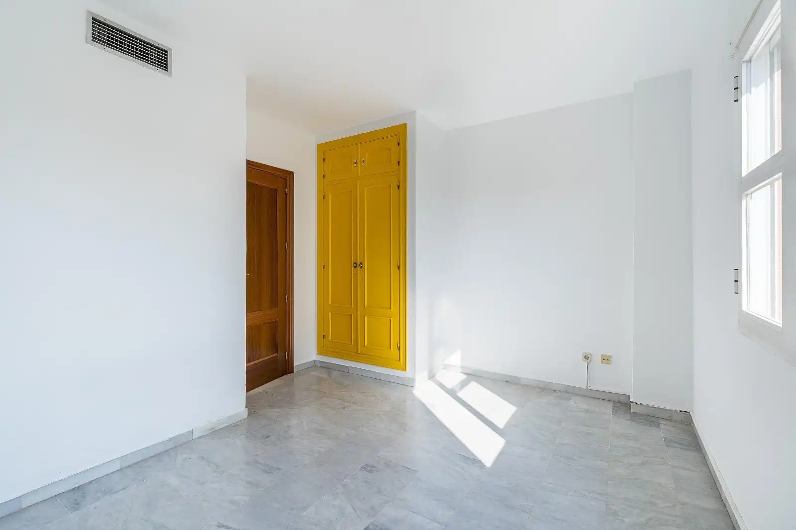 Casa o chalet en venta en Avenida DE FRANCISCO AYALA, 48, Avda. Federico Garcia Lorca - Nueva Estación Autobuses