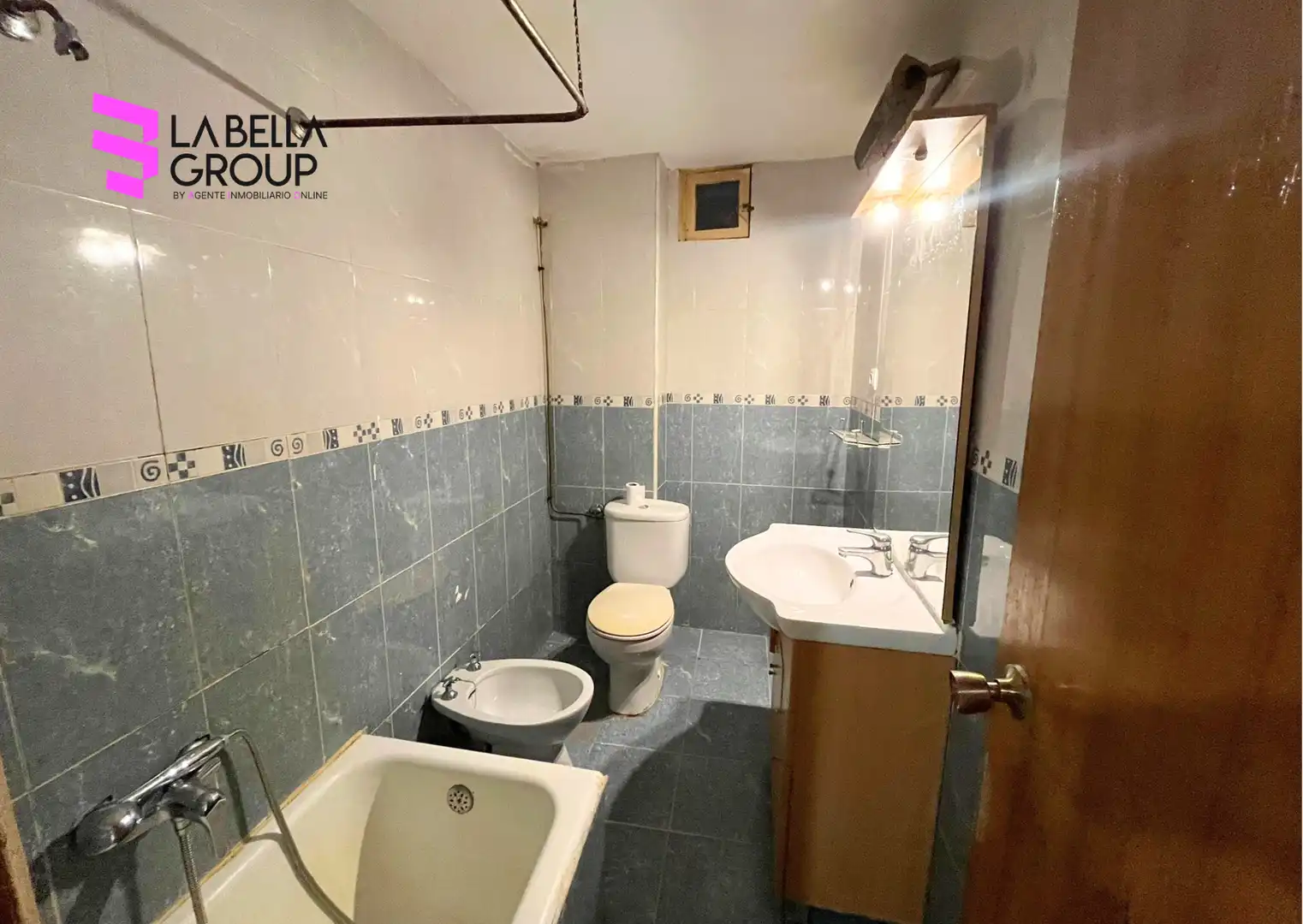 Baño de Piso en venta en Soria Capital  con Calefacción, Parquet y Balcón