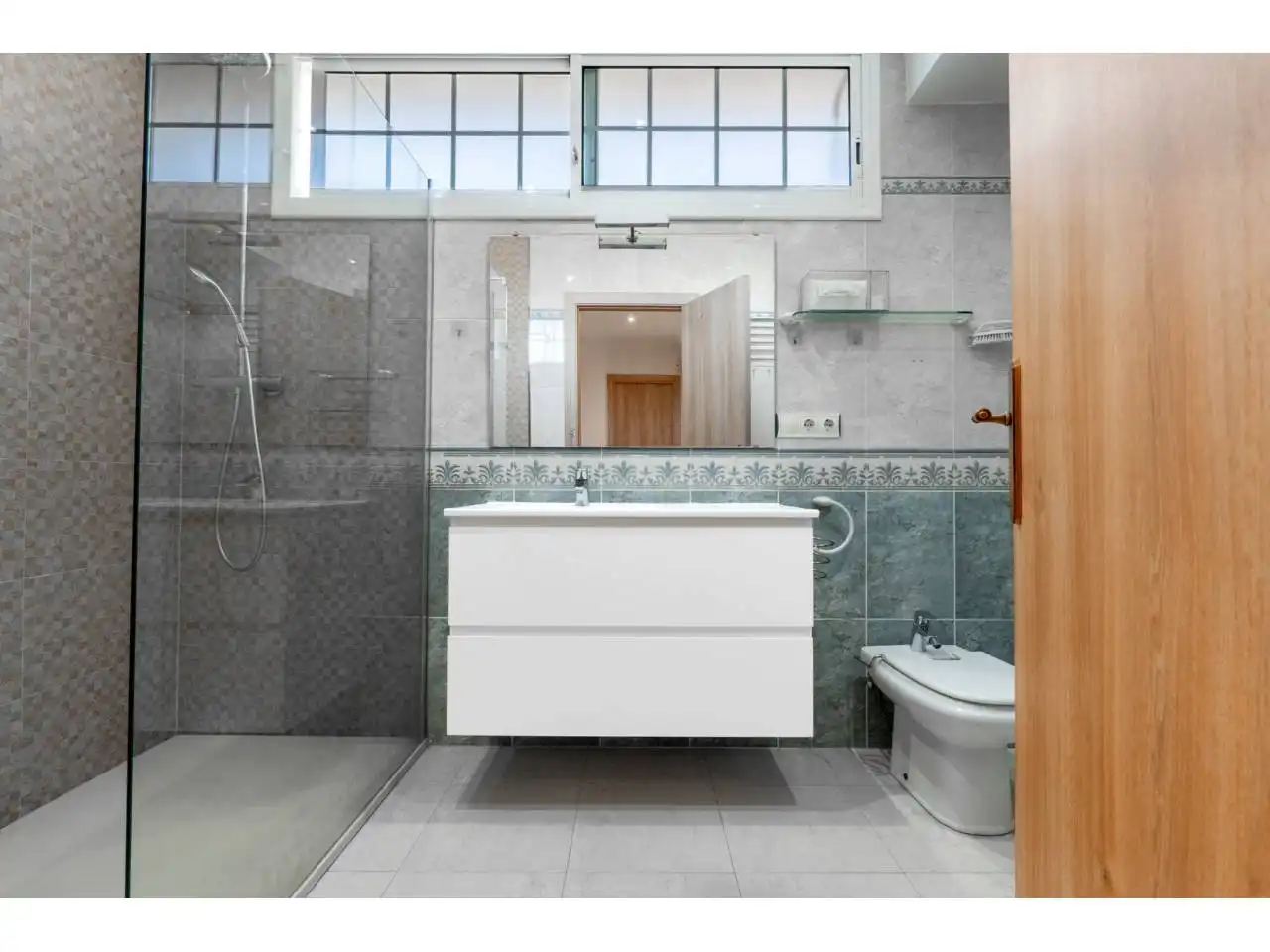 Bathroom of Houses for sale in Cabrils, Barcelona