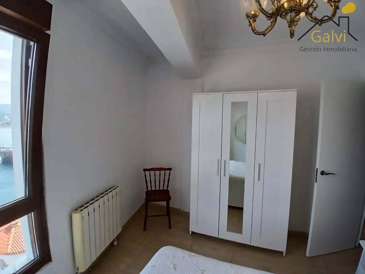 Schlafzimmer von Wohnung zum Verkauf in Pontedeume mit Heizung, Abstellraum und Möbliert