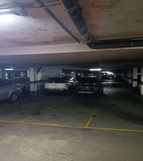 Foto 2 von Garage zur Miete in Carrer de la Pianista Empar Iturbi, 32, La Creu Coberta, Valencia Capital