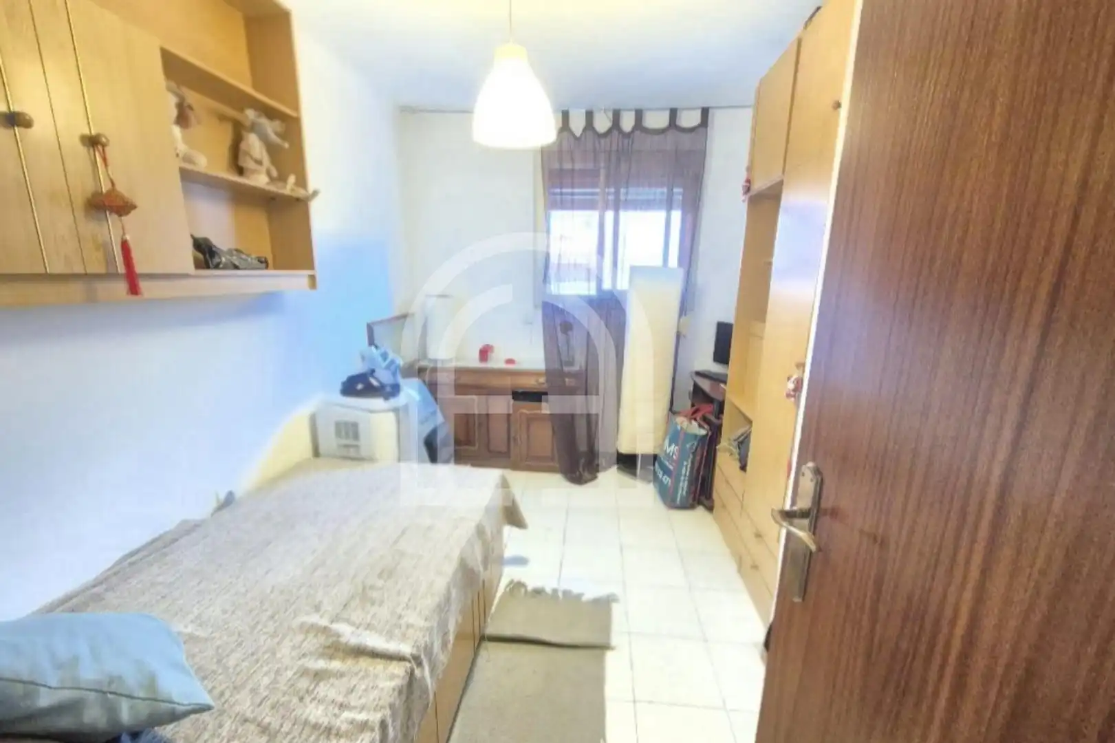 Flat for sale in Cornellà de Llobregat  with Air Conditioner and Balcony