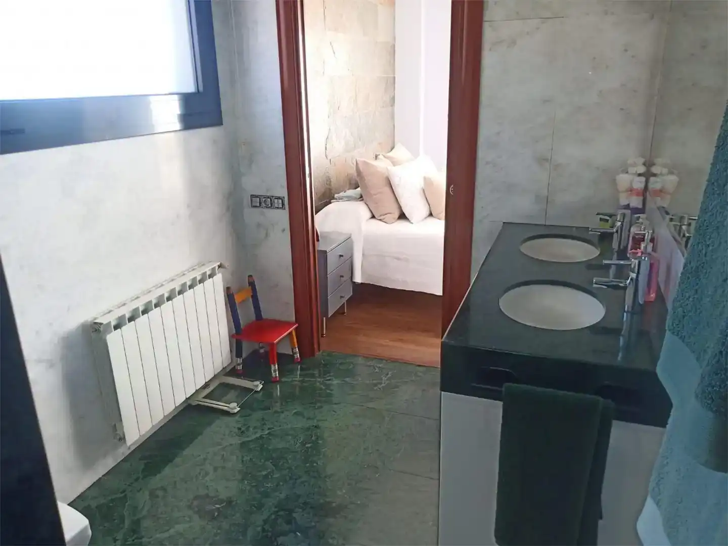 Bany de Casa o xalet en venda en Sant Martí de Centelles amb Aire condicionat i Piscina