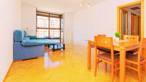 Foto 2 de Piso en venta en San Millan de la Cogolla, Las Tablas, Madrid Capital
