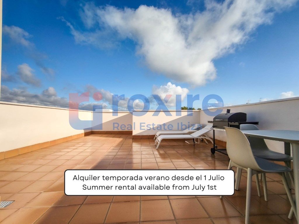 Terrassa de Apartament de lloguer en Sant Antoni de Portmany amb Aire condicionat, Calefacció i Terrassa