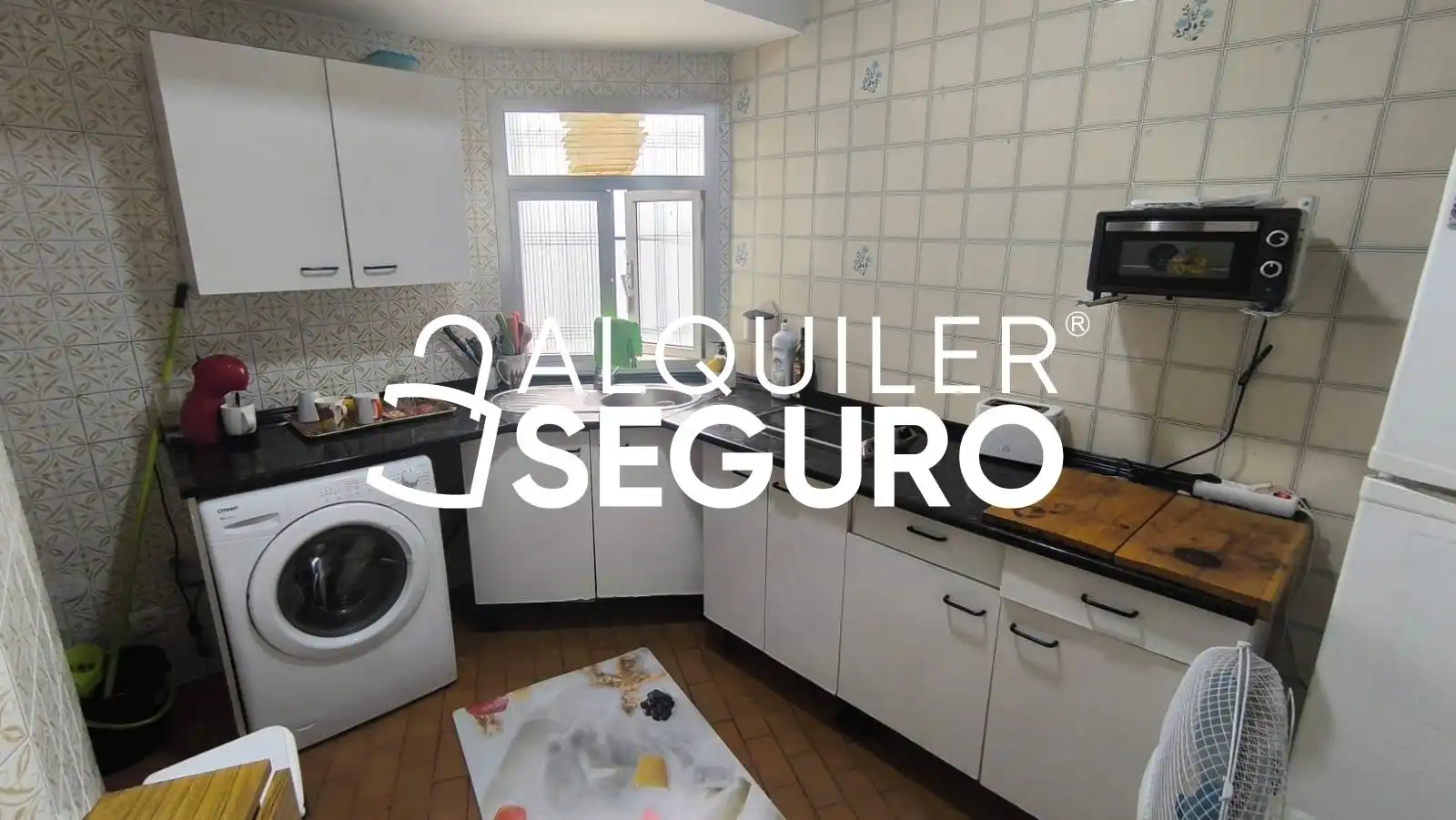 Kitchen of Flat for rent in Málaga  with Air Conditioner and Furnished