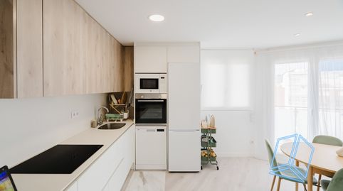Foto 5 de Dúplex en venta en Passeig Maragall, Gavà