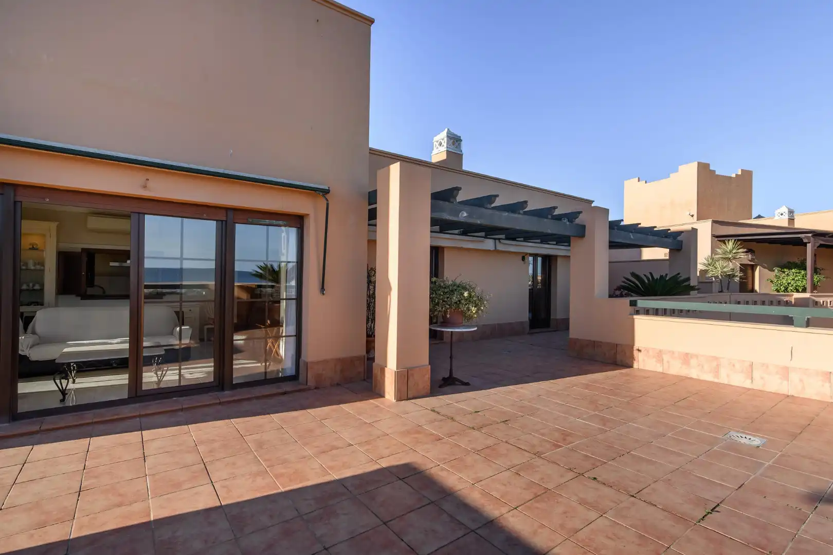 Terrasse von Dachboden zum Verkauf in Ayamonte mit Terrasse, Abstellraum und Möbliert