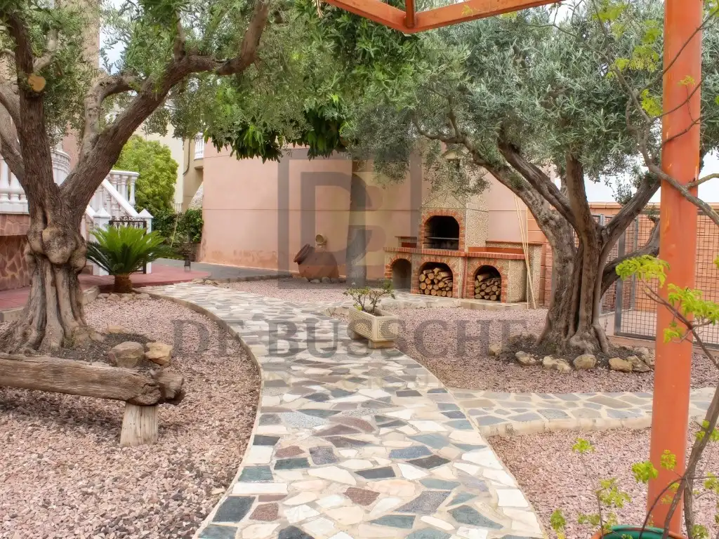 Jardín de Casa adosada en venta en Orihuela con Jardín privado y Terraza