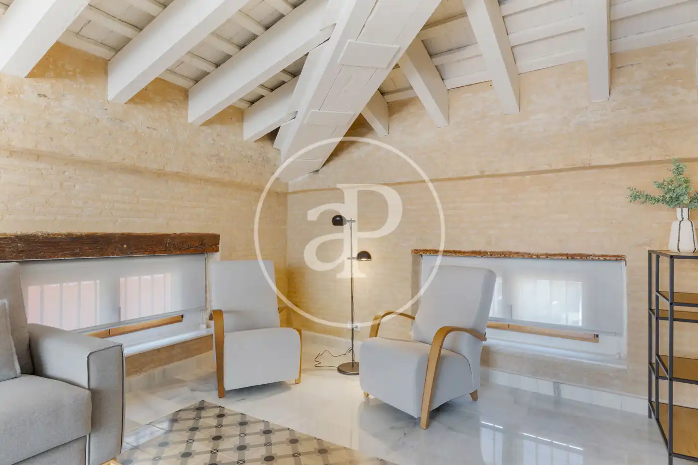 Attic for rent in Calle de Pérez Bayer, Sant Francesc