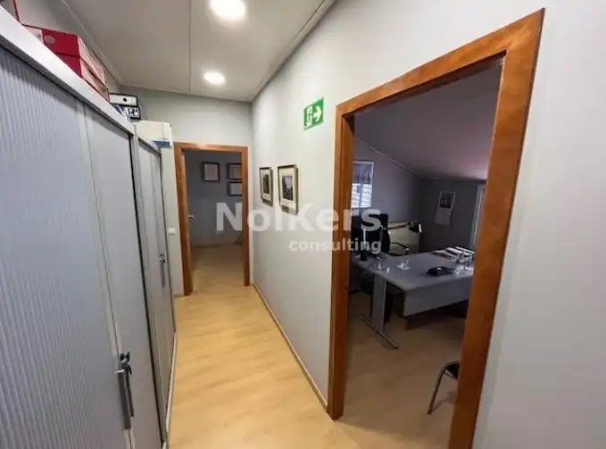 Oficina en venta en Vila de Gràcia