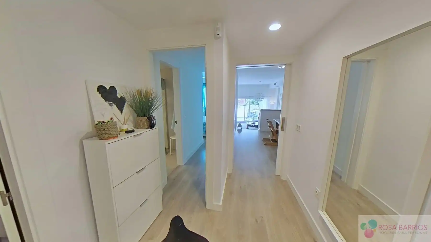 Piso en venta en Marbella con Terraza y Piscina comunitaria