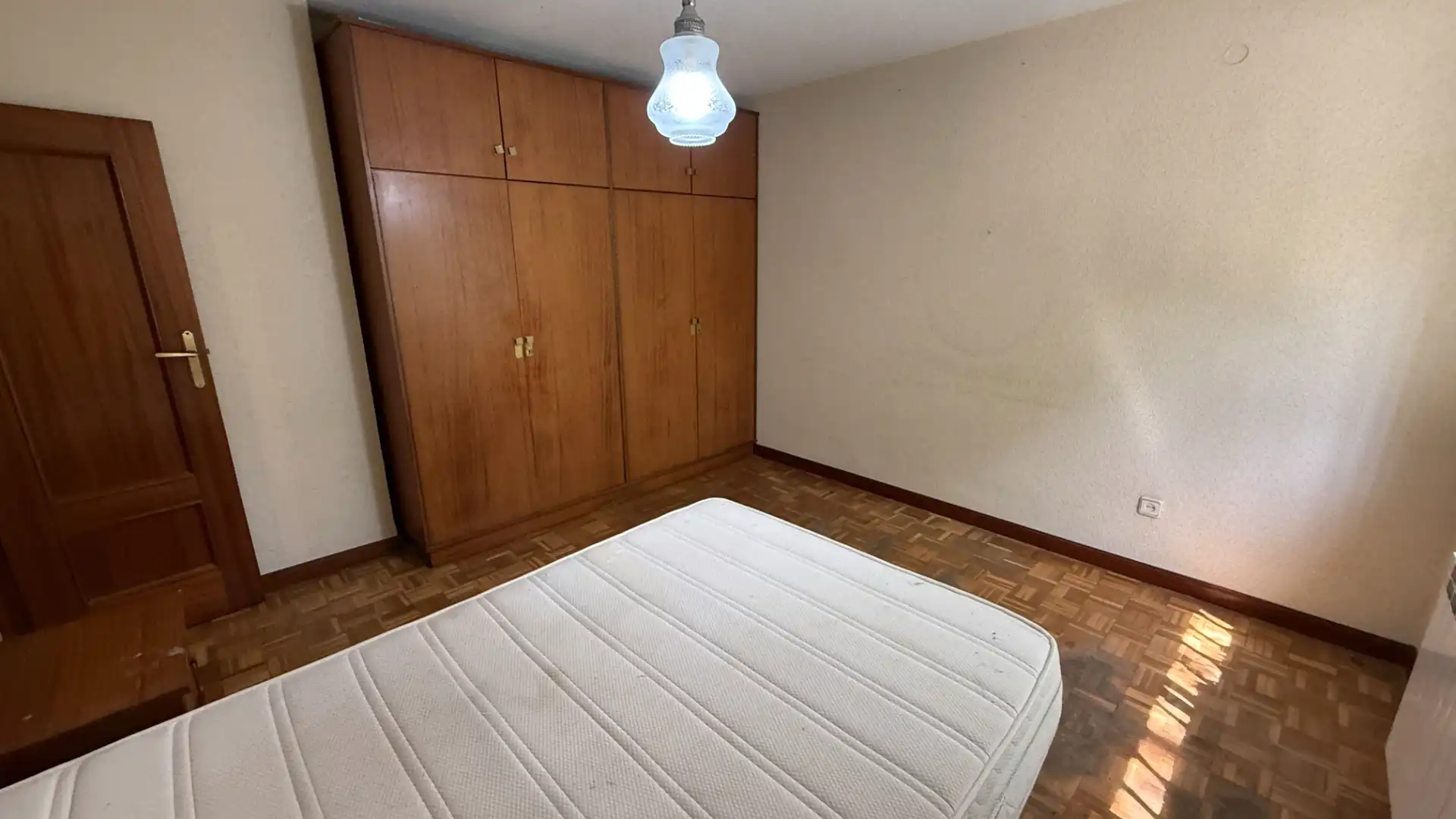 Habitación de Piso en venta en Madrid con Aire acondicionado, Calefacción y Terraza