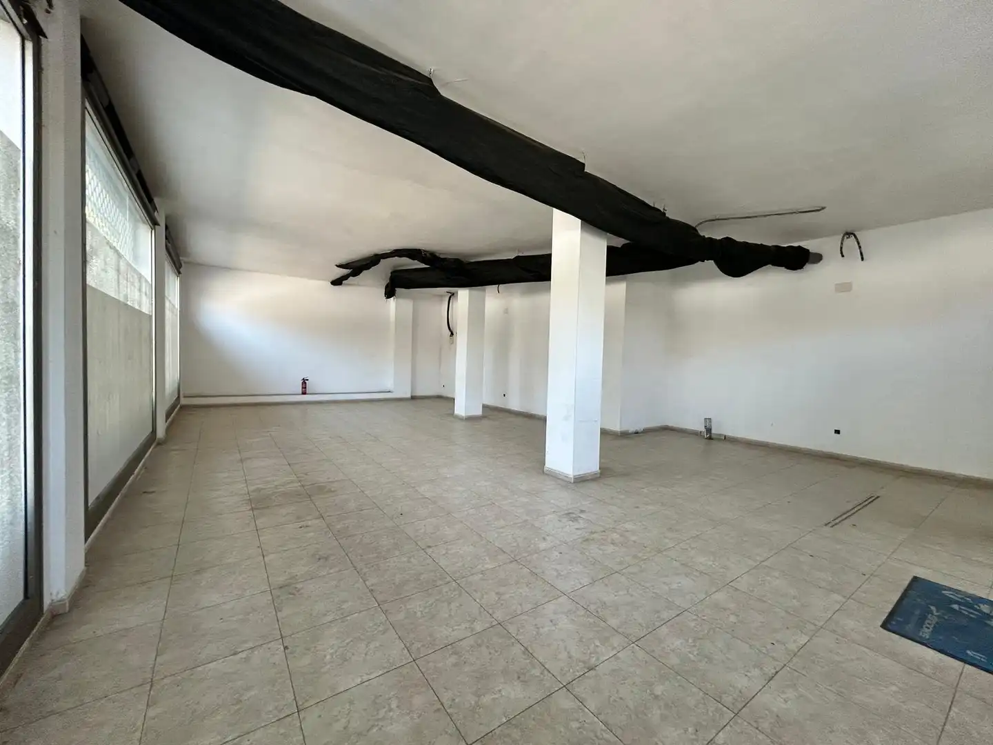 Local comercial de lloguer a Carrer de Francesc Macià i Llussà, imagen 5