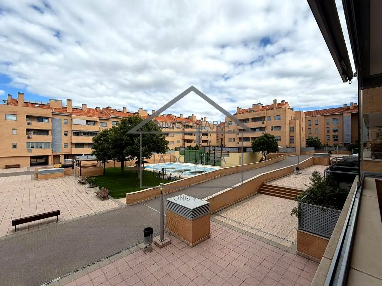 Vista exterior de Piso de alquiler en Navalcarnero con Aire acondicionado, Calefacción y Terraza