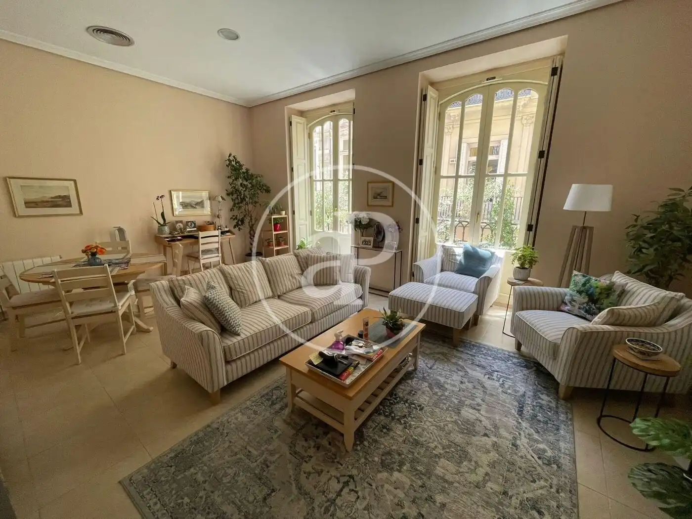 Sala de estar de Piso de alquiler en Valencia con Aire acondicionado, Calefacción y Balcón