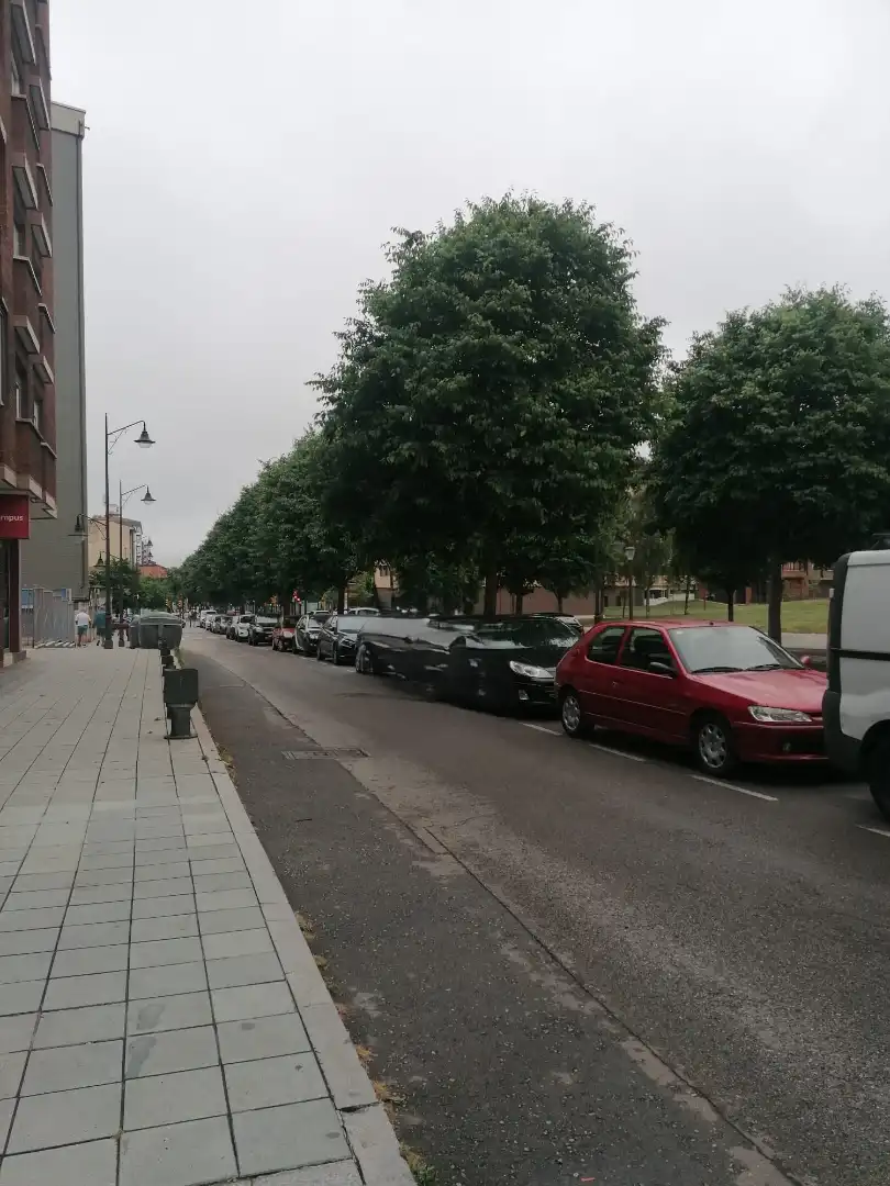 Parking de Piso en venta en Gijón  con Calefacción, Terraza y Trastero