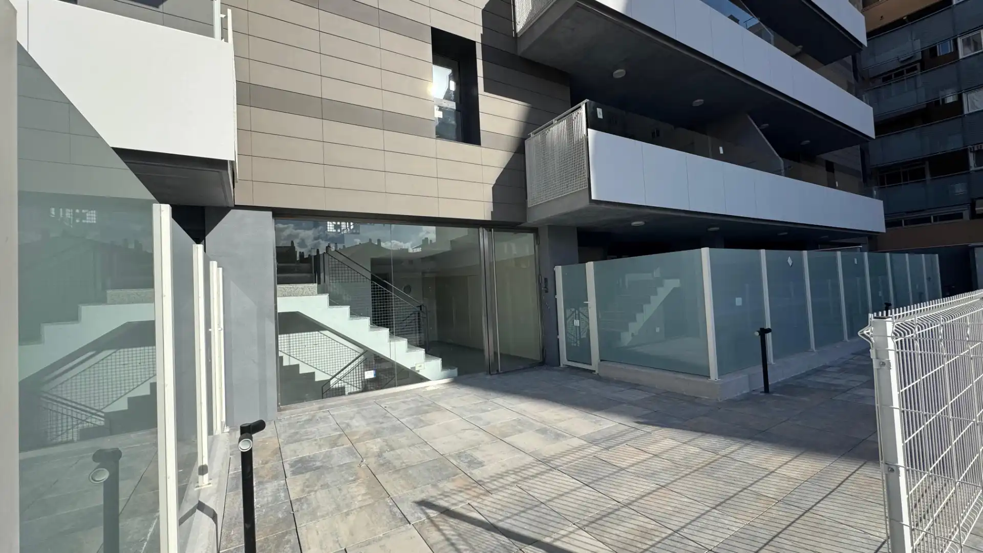Vista exterior de Àtic en venda en Murcia amb Aire condicionat, Calefacció i Jardí privat
