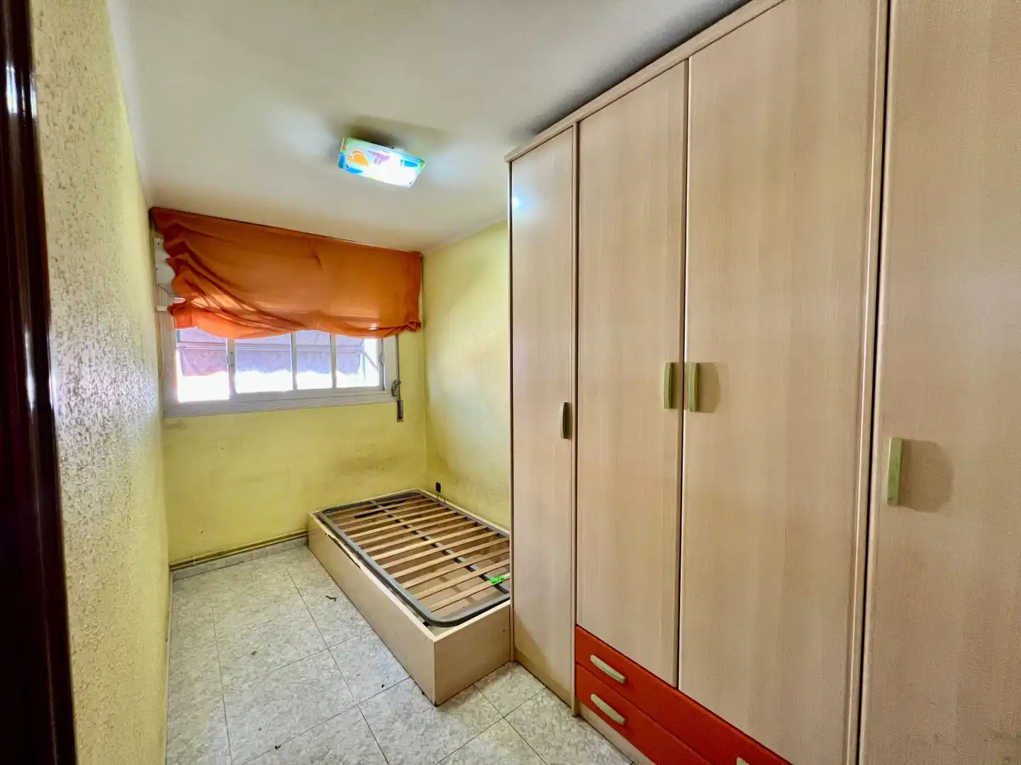 Bedroom of Flat for sale in Sabadell  with Heating, Furnished and Balcony