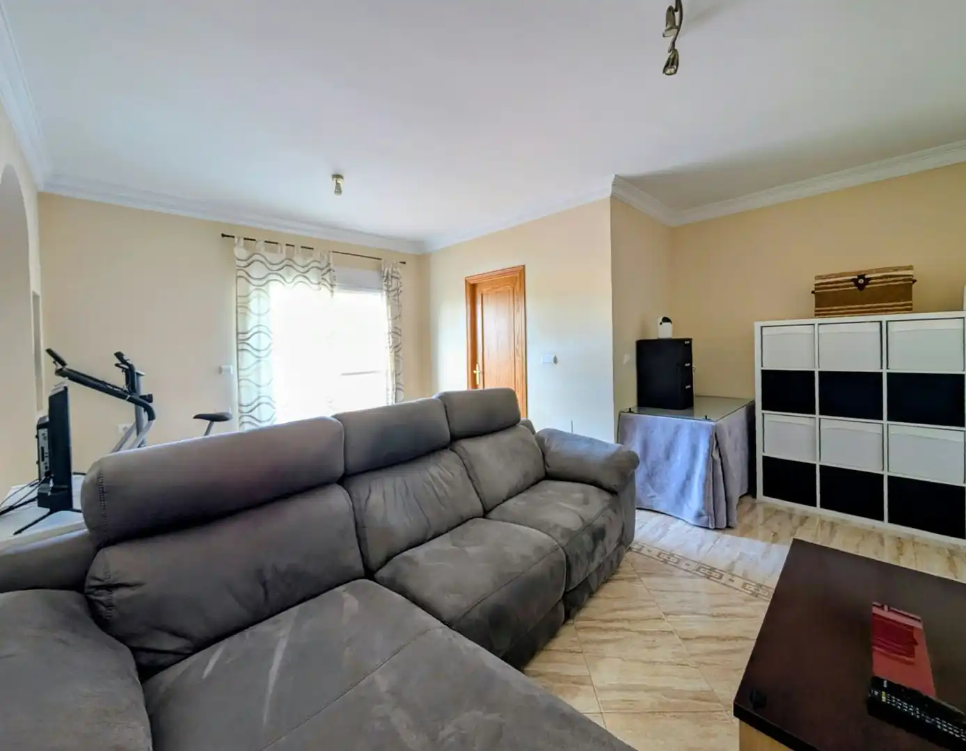 Wohnung mit Balkon zum Verkauf in Loja