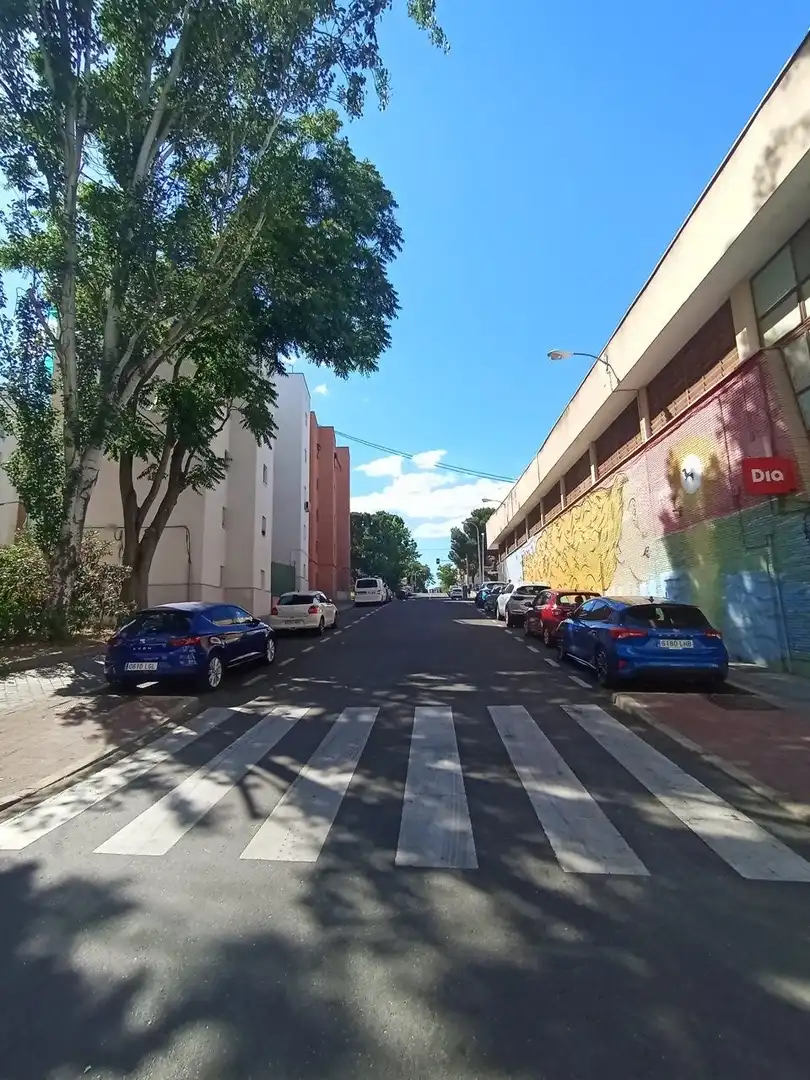 Außenansicht von Wohnung zur Miete in Madrid mit Klimaanlage, Heizung und Terrasse