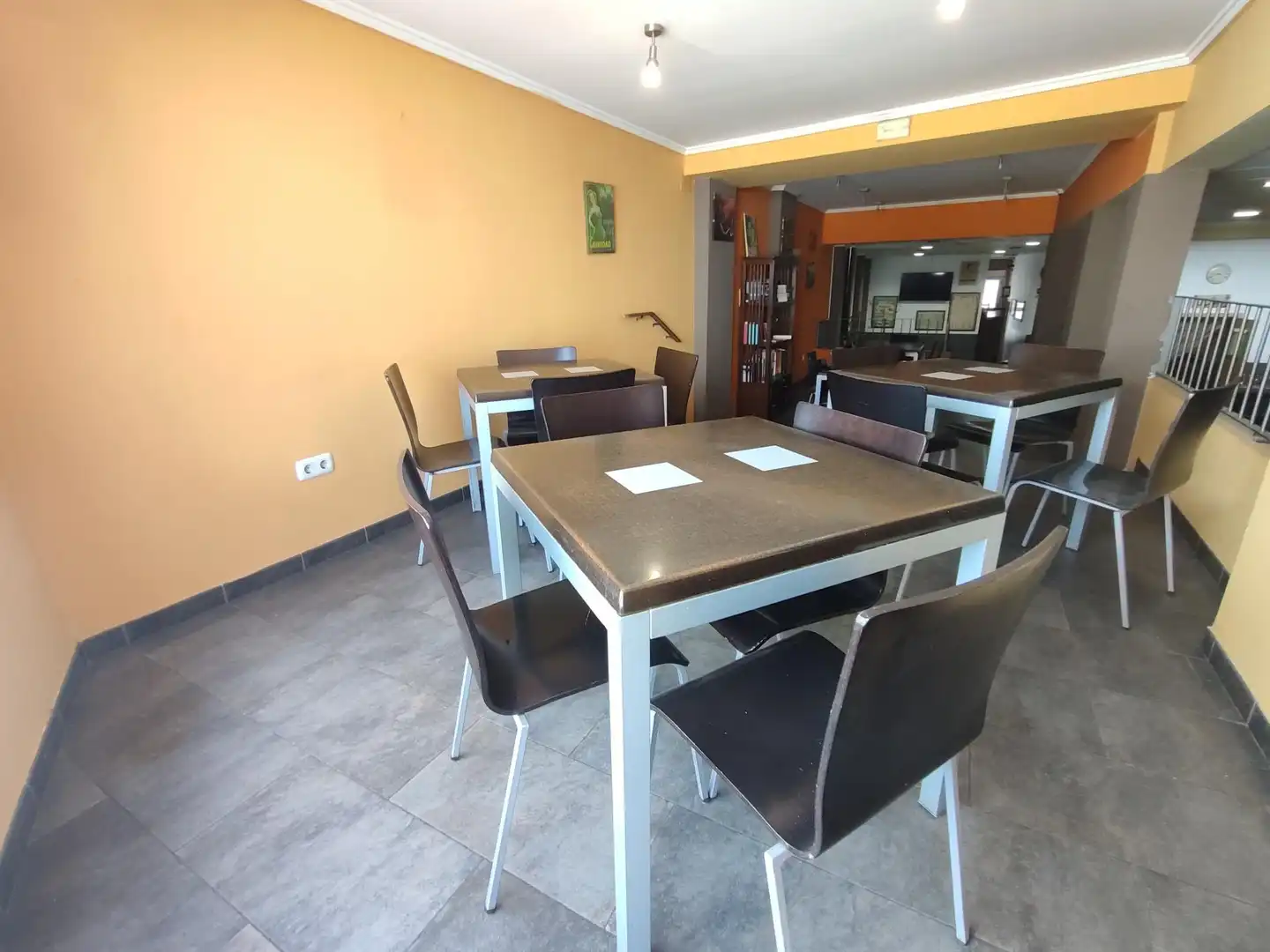 Casa adosada en venta en Gilet con Terraza y Balcón