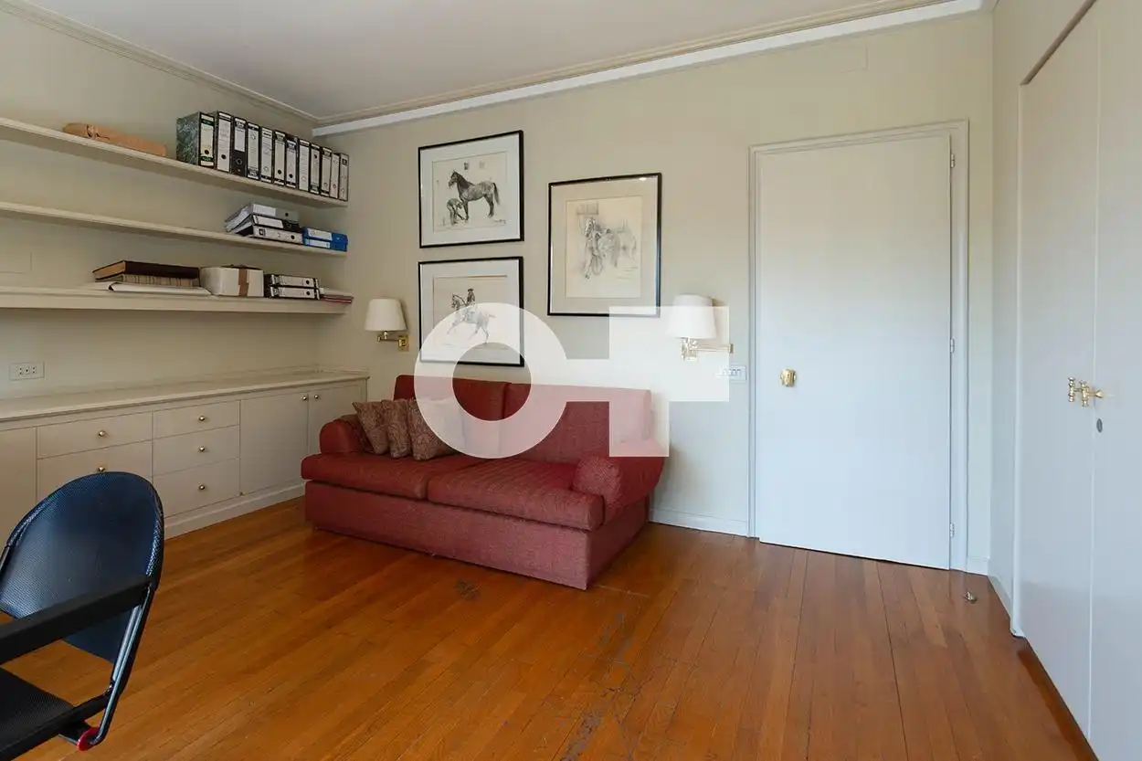Piso con terraza en venta en Carrer Carrer Jacinto Benavente, imagen 50