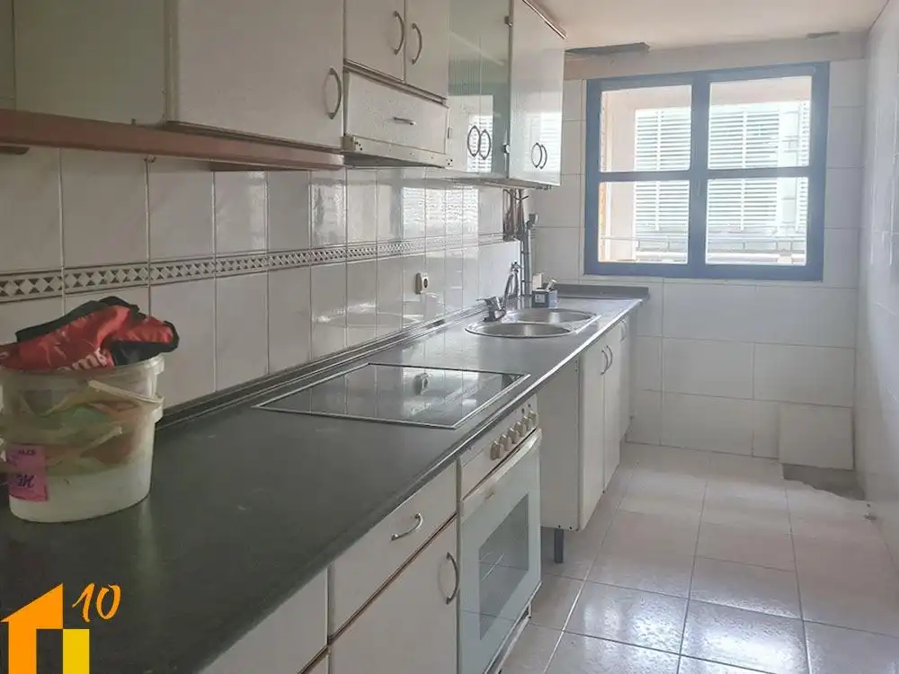 Küche von Wohnung zum Verkauf in Burgos mit Heizung