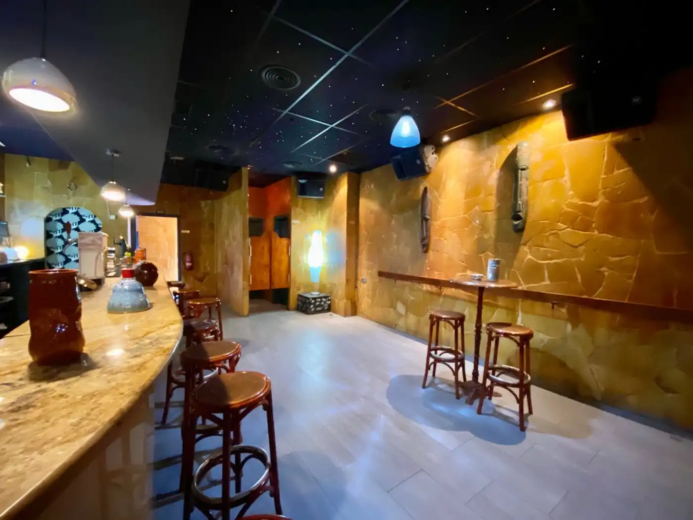 Local comercial en venta en Casco Urbano, imagen 6