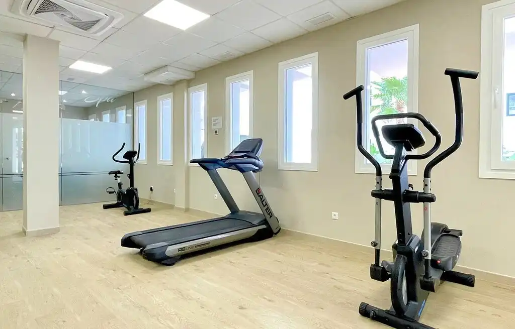 Apartamento en venta en Benalmádena con Aire acondicionado, Calefacción y Jardín privado