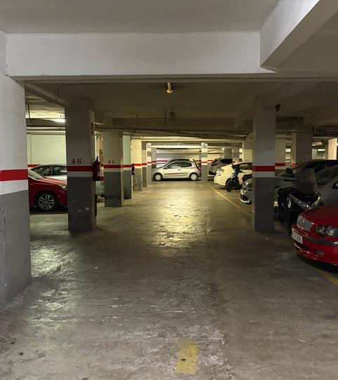 Foto 2 de Garatge de lloguer a Carrer D'enric Prat de la Riba, 131, Sant Josep, L'Hospitalet de Llobregat