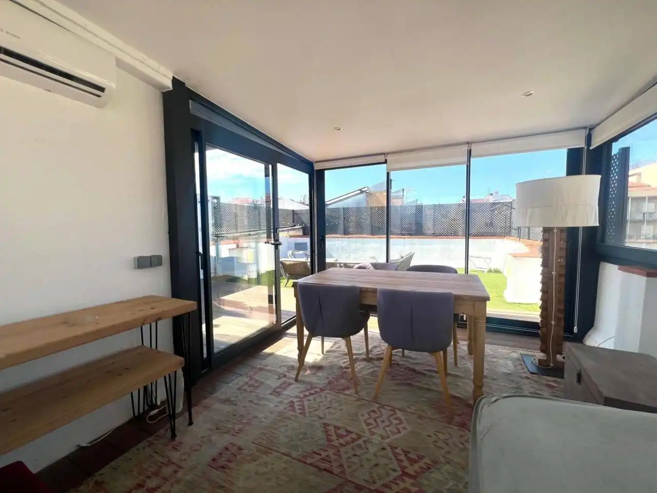 Dining room of Flat for sale in Girona  with Air Conditioner, Heating and Terrace