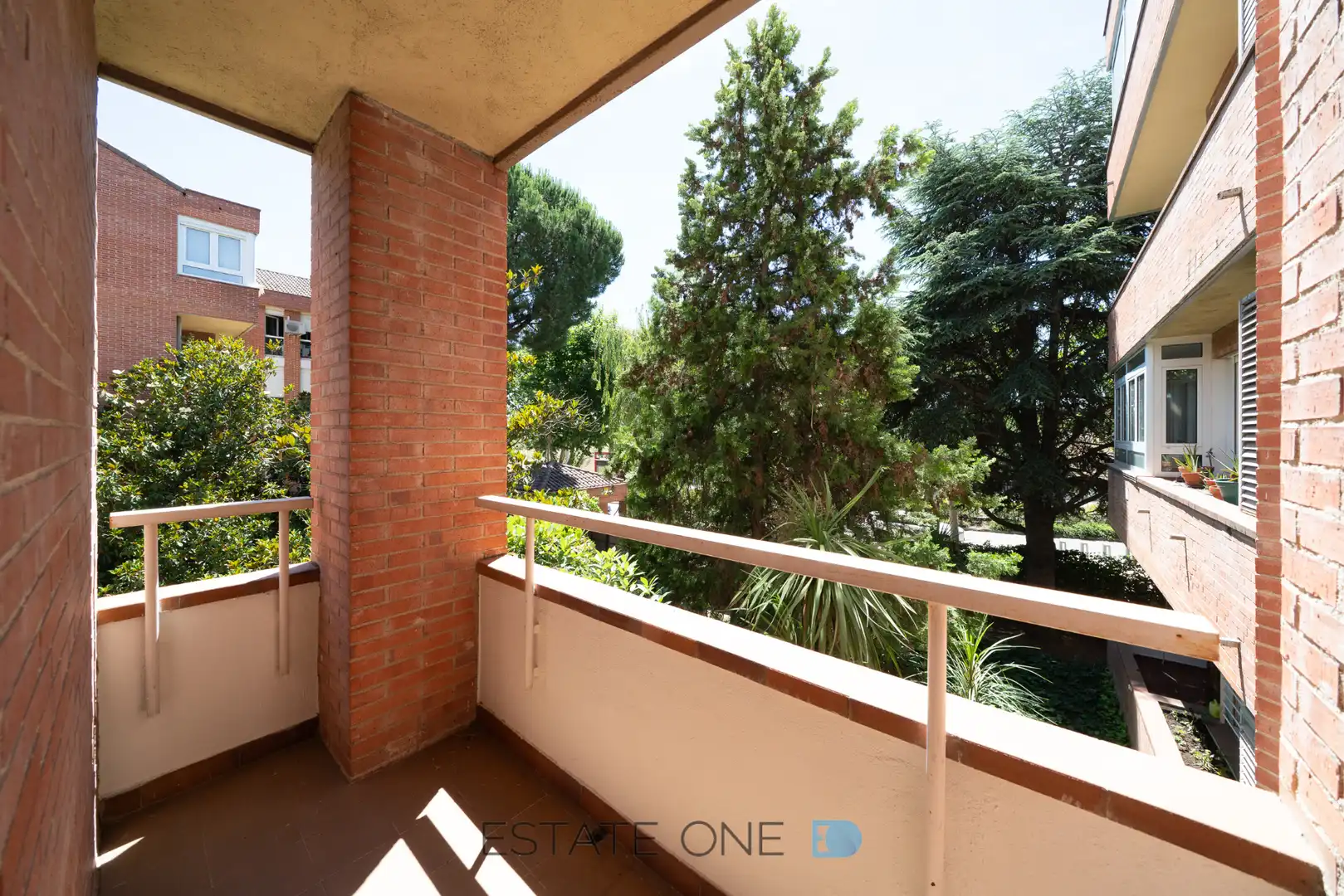 Terraza de Piso en venta en Pozuelo de Alarcón con Calefacción, Jardín privado y Parquet