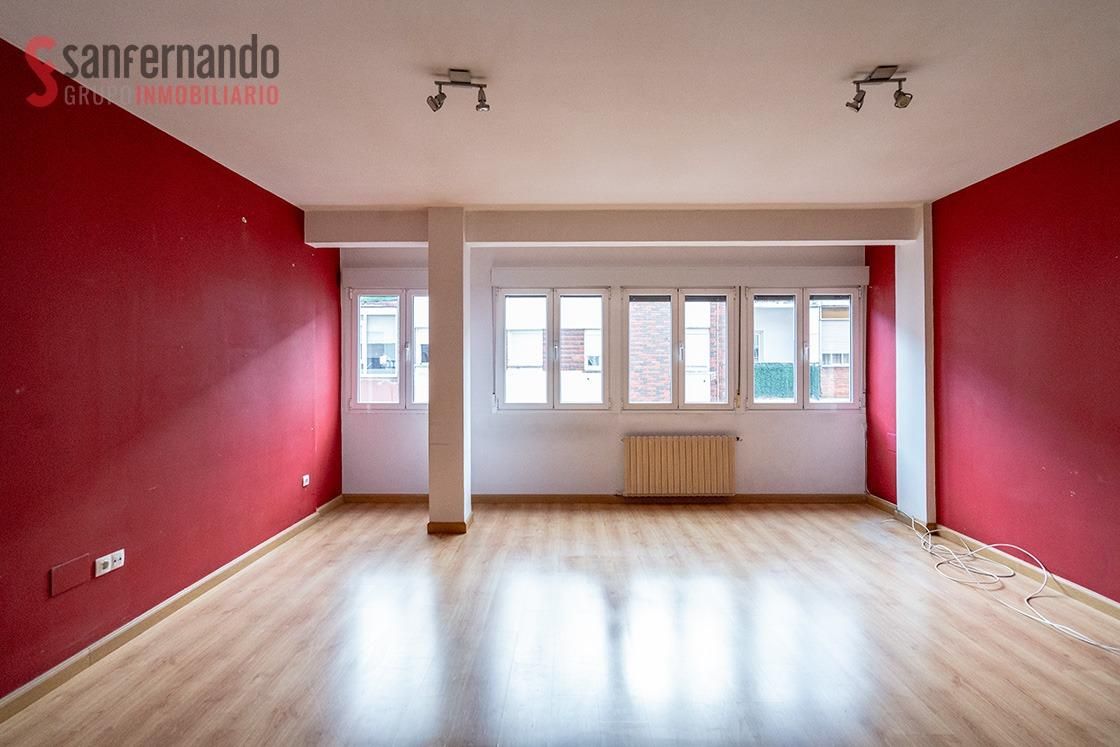 Wohnung zum verkauf in Calle LASAGA LARRETA, Centro