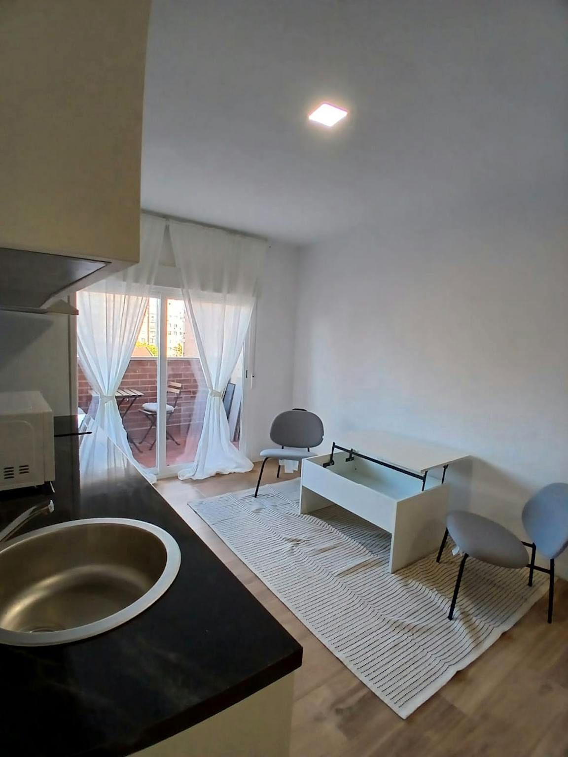 Bedroom of Flat to rent in  Madrid Capital  with Heating, Furnished and Washing machine