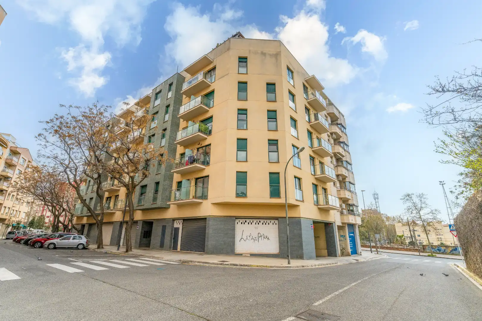 Vista exterior de Pis en venda en Reus amb Aire condicionat, Calefacció i Parquet