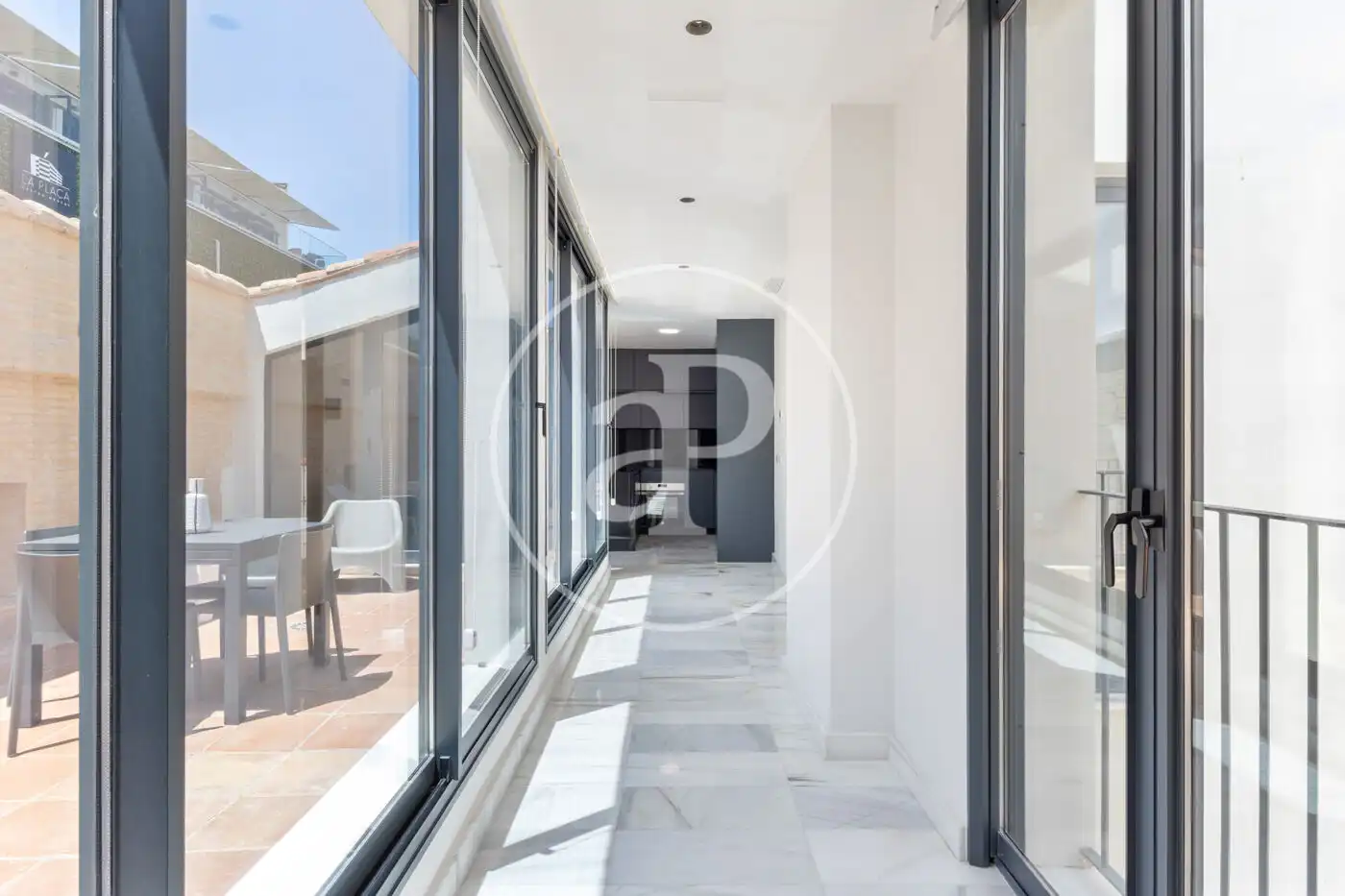 Attic for rent in Calle de Pérez Bayer, Sant Francesc