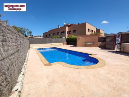 Swimming pool of Flat for sale in Begues  with Heating, Storage room and Community pool