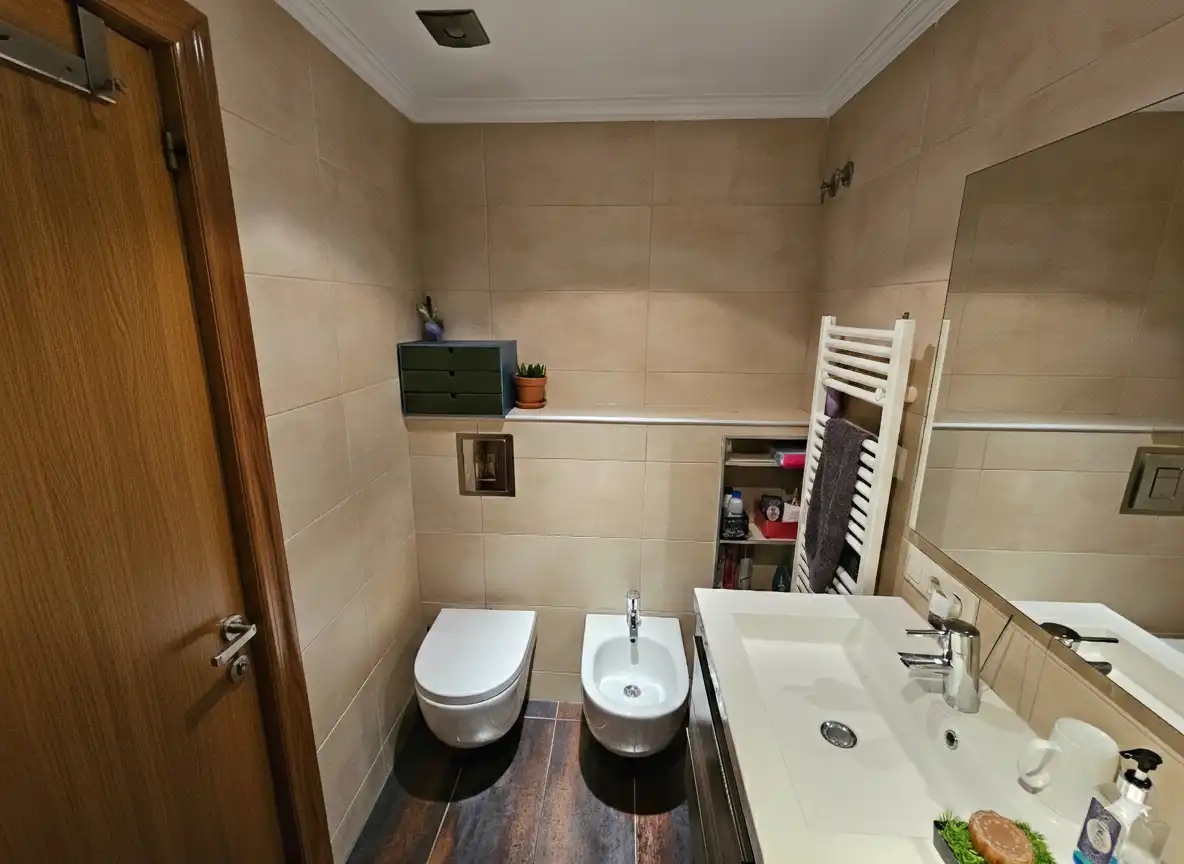 Baño de Piso en venta en Figueres con Aire acondicionado, Calefacción y Terraza