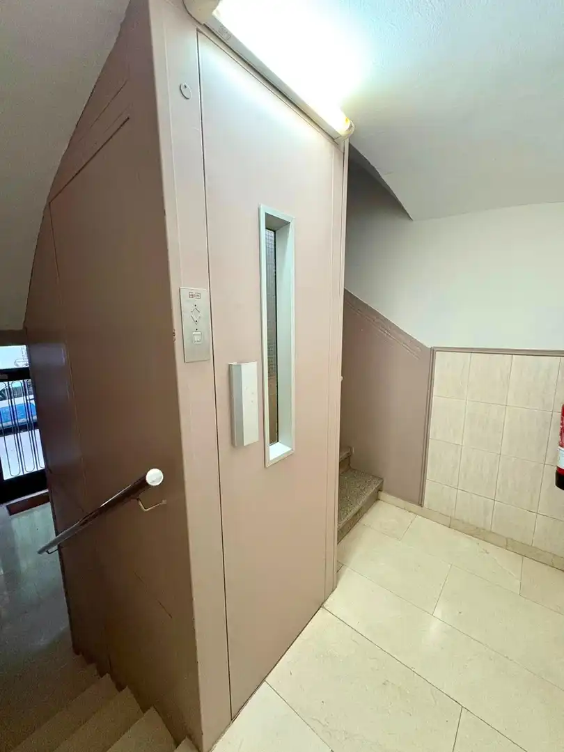 Piso en venta en Barcelona con Balcón