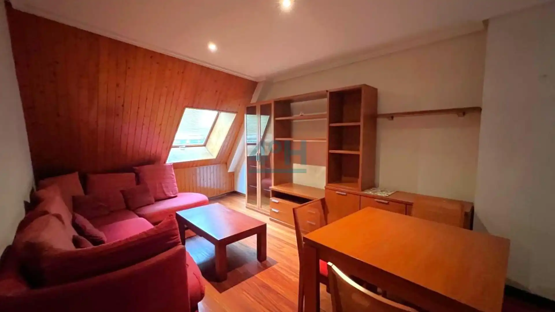 Sala de estar de Piso de alquiler en Ourense Capital  con Calefacción y Parquet