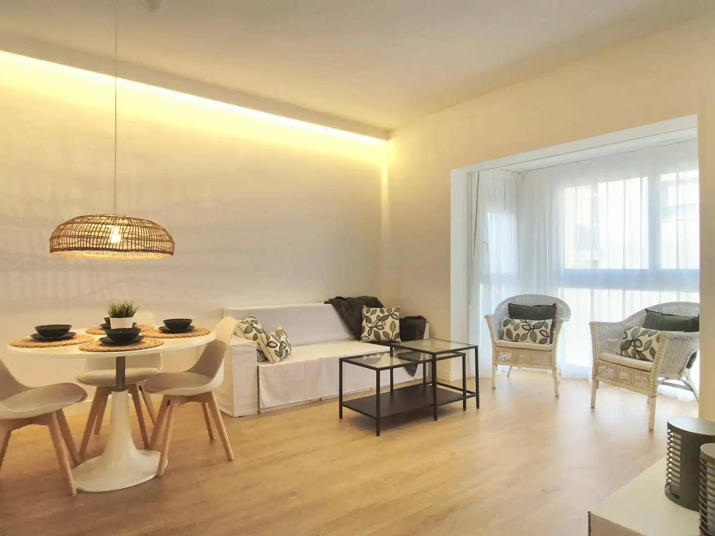 Sala de estar de Piso en venta en Terrassa con Aire acondicionado, Calefacción y Terraza
