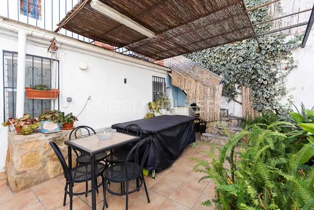 Terrassa de Casa adosada en venda en Gilet amb Calefacció, Terrassa i Moblat