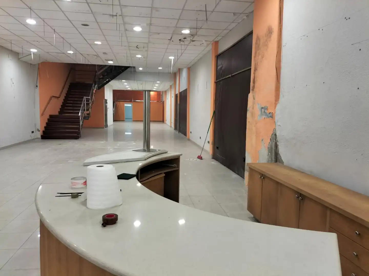 Local comercial en venda a Ronda da Muralla, imagen 4