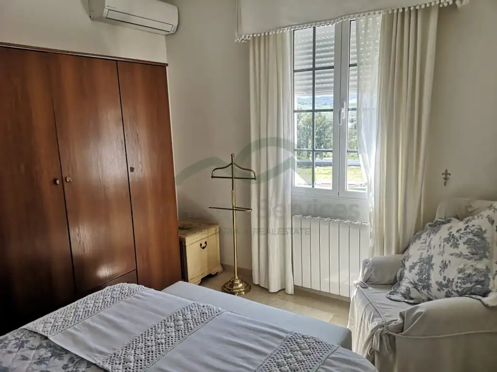 Dormitori de Casa o xalet en venda en Torre Alháquime