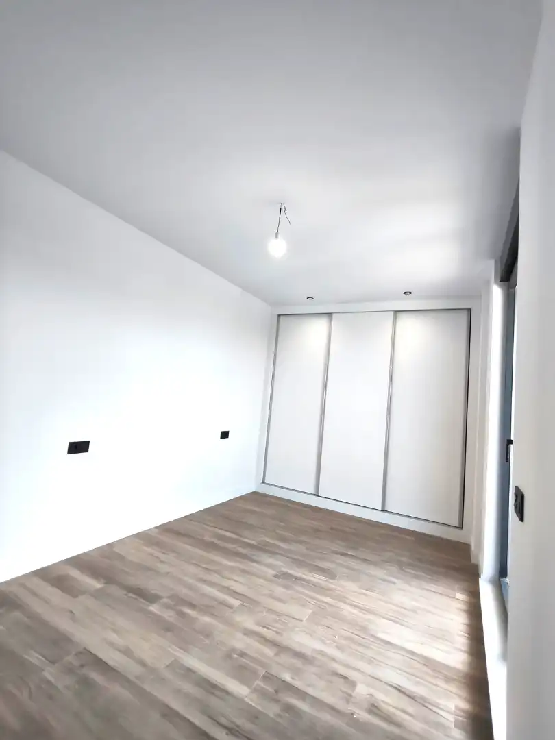 Habitación de Casa o chalet en venta en Carbajosa de la Sagrada con Calefacción, Jardín privado y Terraza