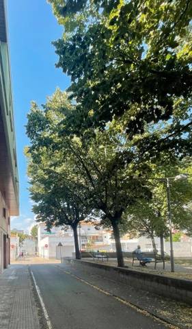 Casa adosada en Venta en Maçana