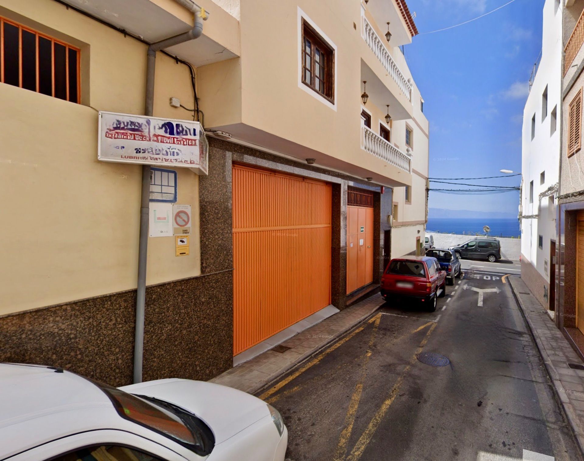 Exterior view of Industrial buildings for sale in Guía de Isora