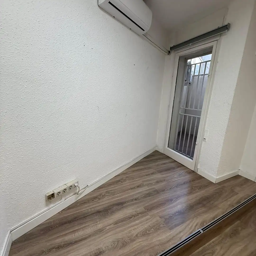 Oficina amb ascensor de lloguer a ARAGO 463, imagen 2